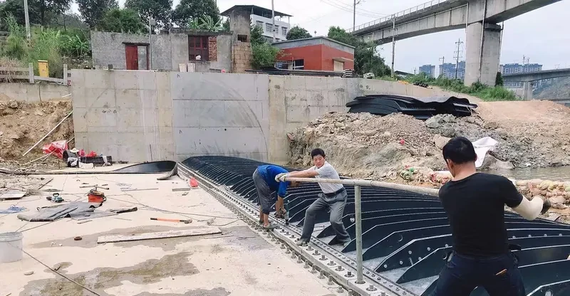 Pressing plate installation on the shield plate