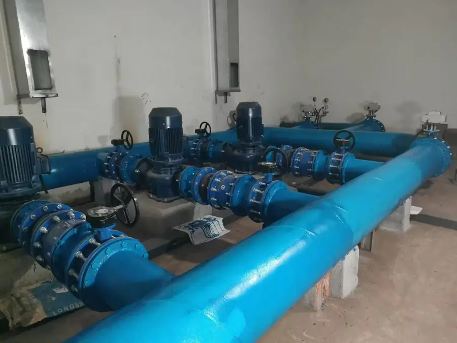 Pump room for dam filling system